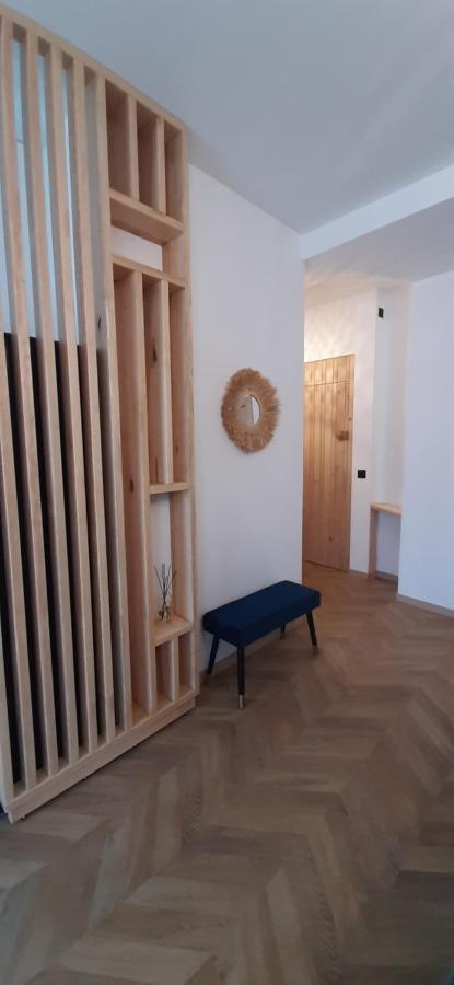 Carnot Place Bourgoin-Jallieu Exterior foto